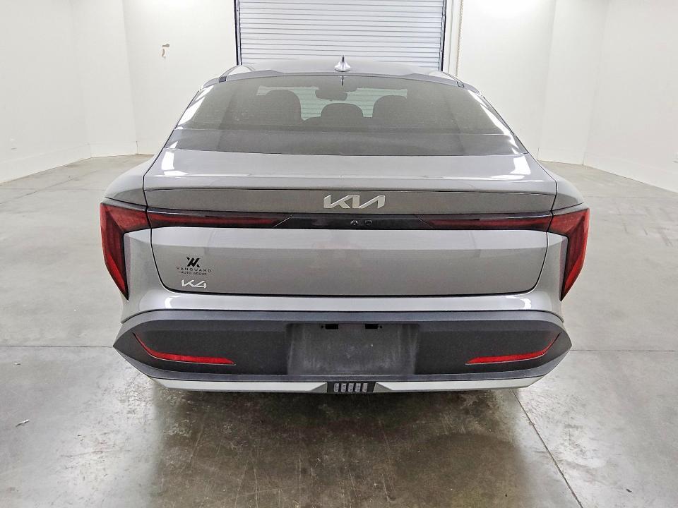 2025 KIA K4 lxs