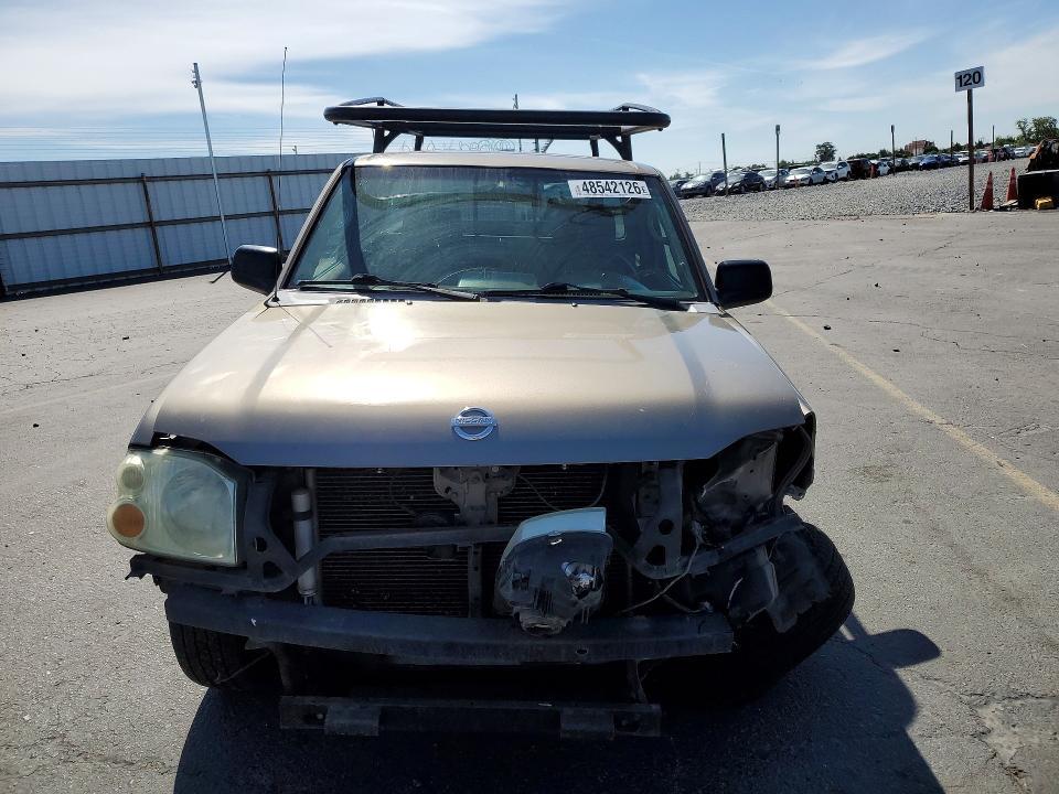 2004 Nissan Frontier King cab xe