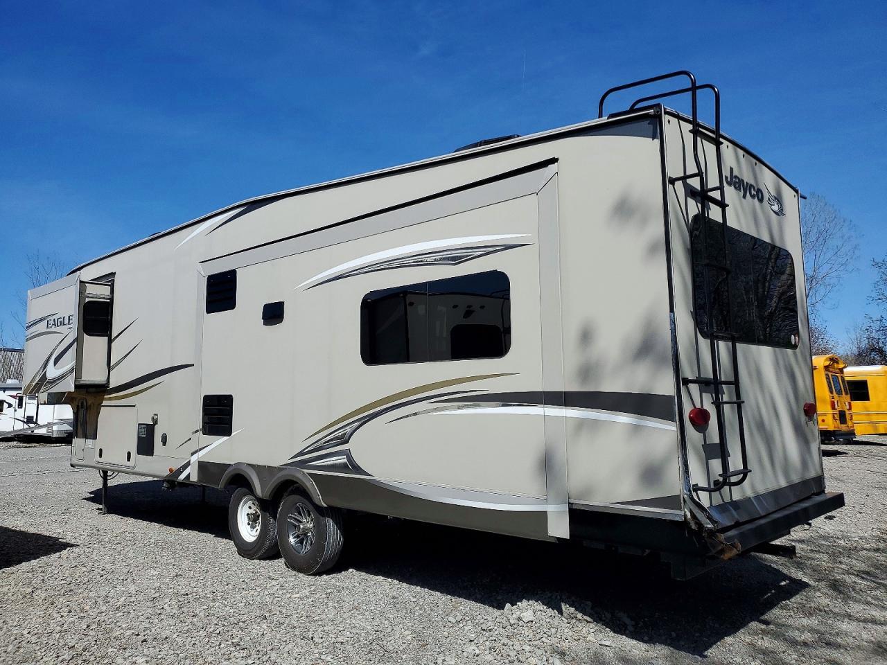 2017 Jayco Eagle Series M-327 C