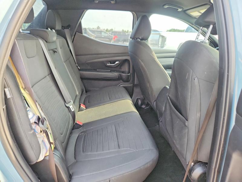2025 Hyundai Santa Cruz SE