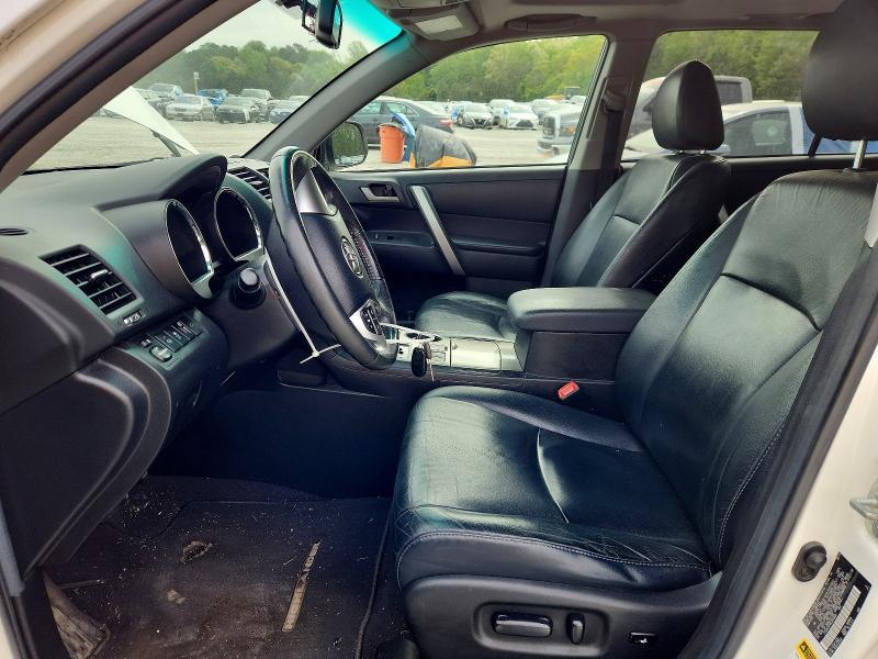 2012 Toyota Highlander se