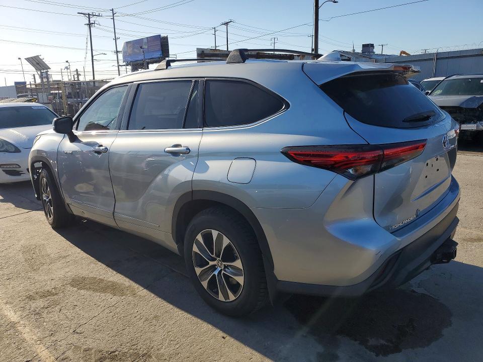 2020 Toyota Highlander Hybrid xle