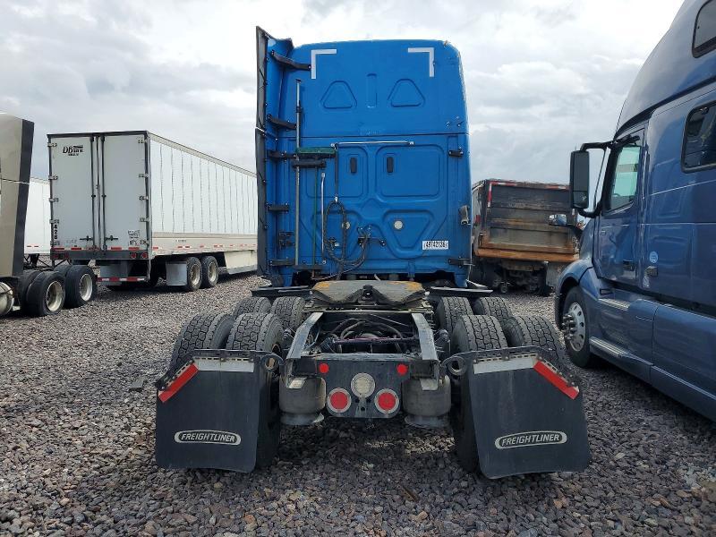 2023 Freightliner Cascadia 126 Semi Truck
