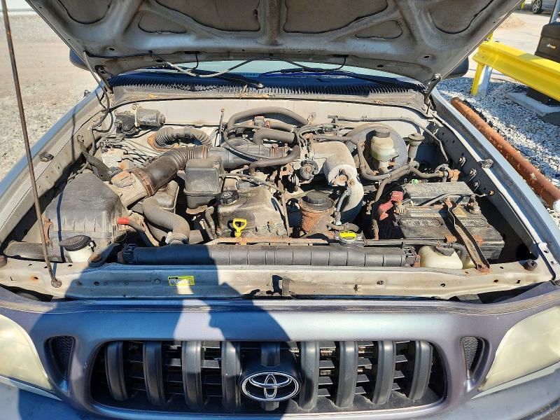 2003 Toyota Tacoma Base