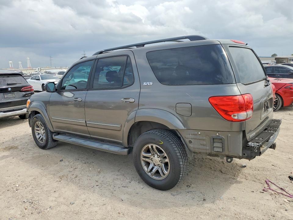 2005 Toyota Sequoia SR5