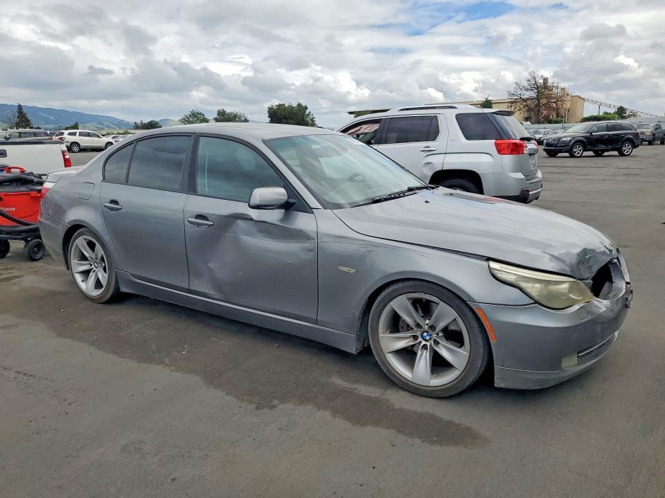 2008 BMW 528 i