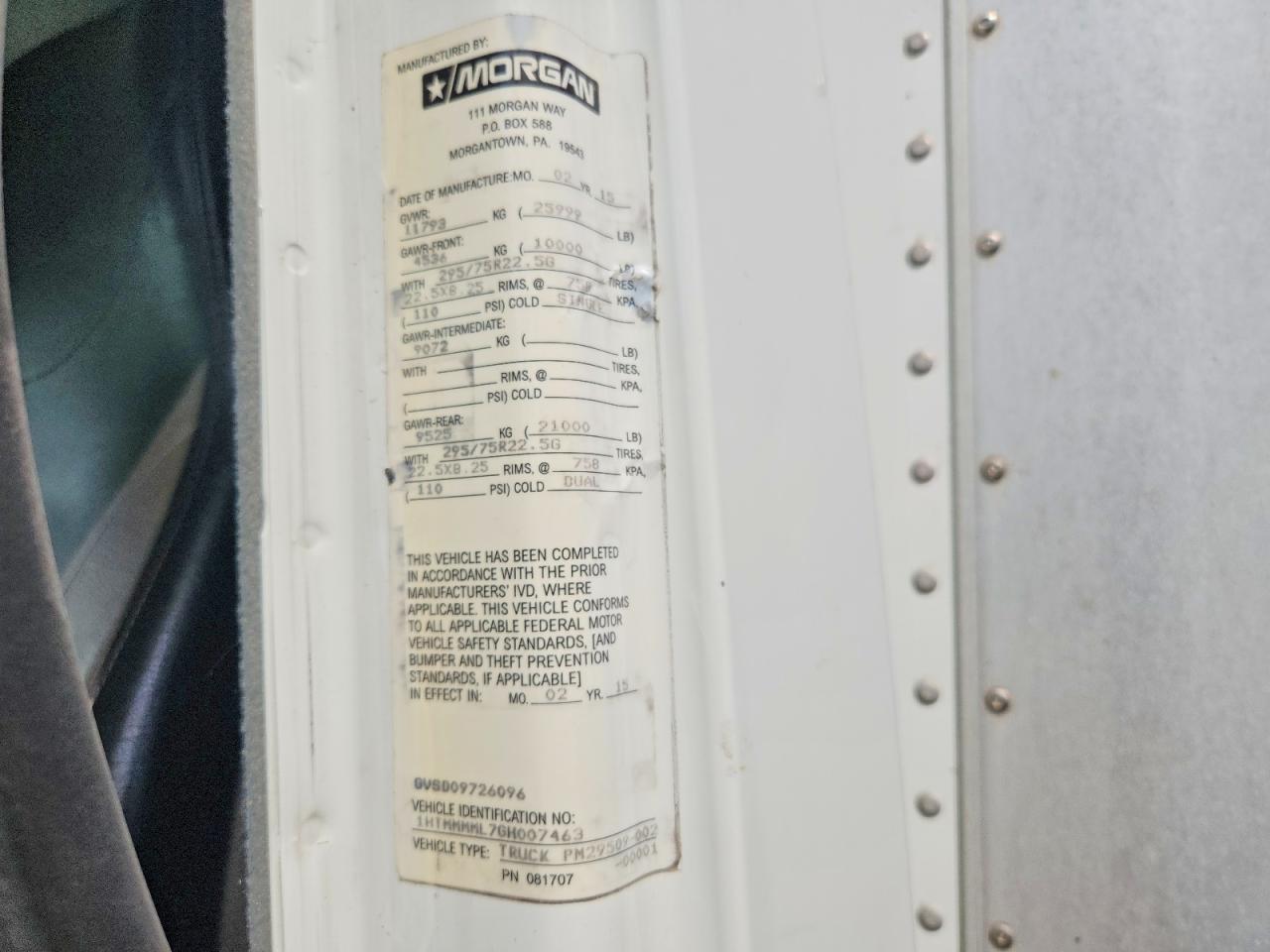 2016 International 4300 BOX Truck