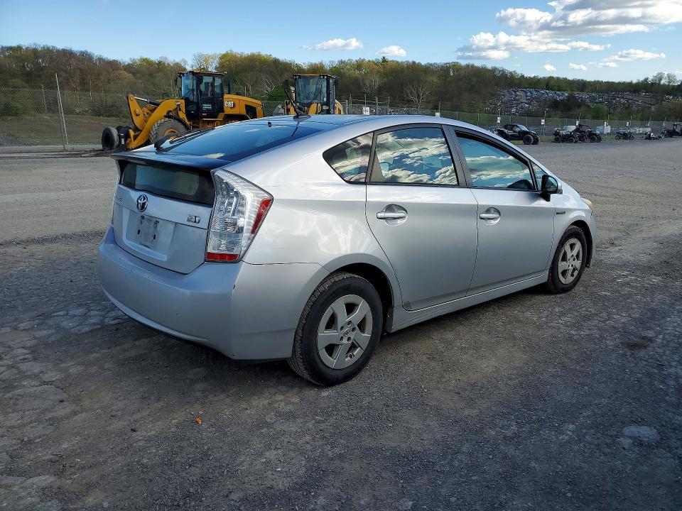 2010 Toyota Prius ii