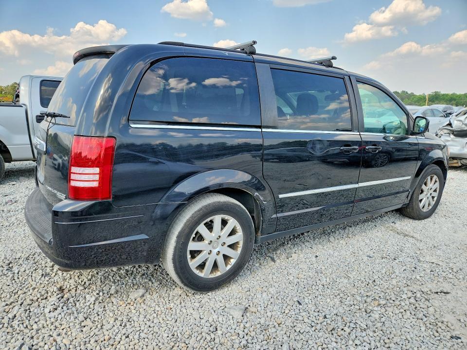 2010 Chrysler Town & Country Touring Plus