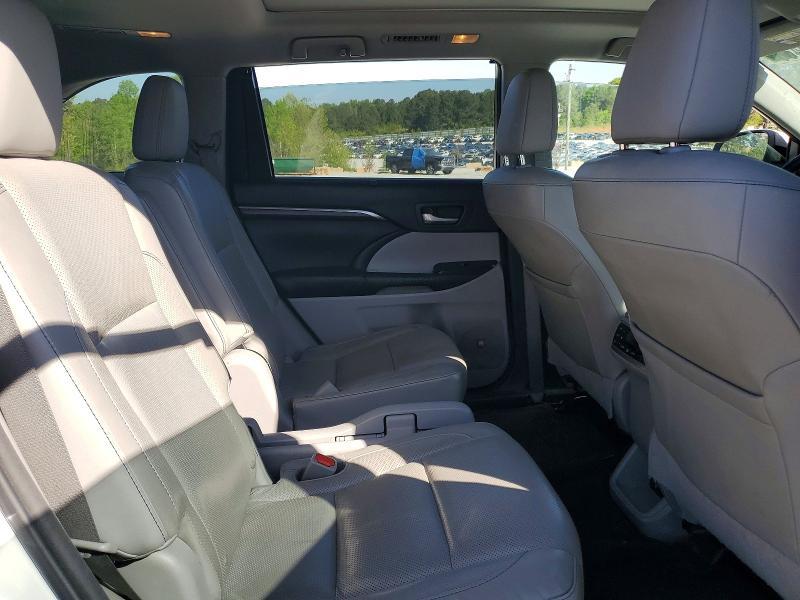 2014 Toyota Highlander Limited Platinum