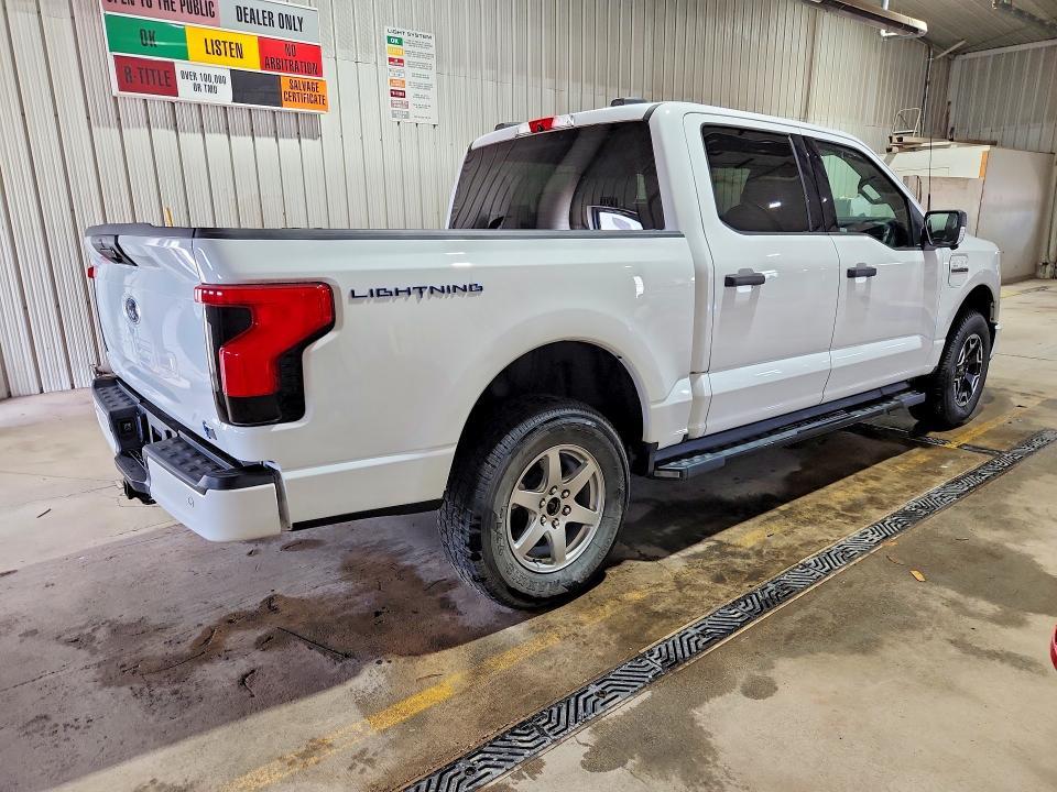 2022 Ford F150 Lightning PRO