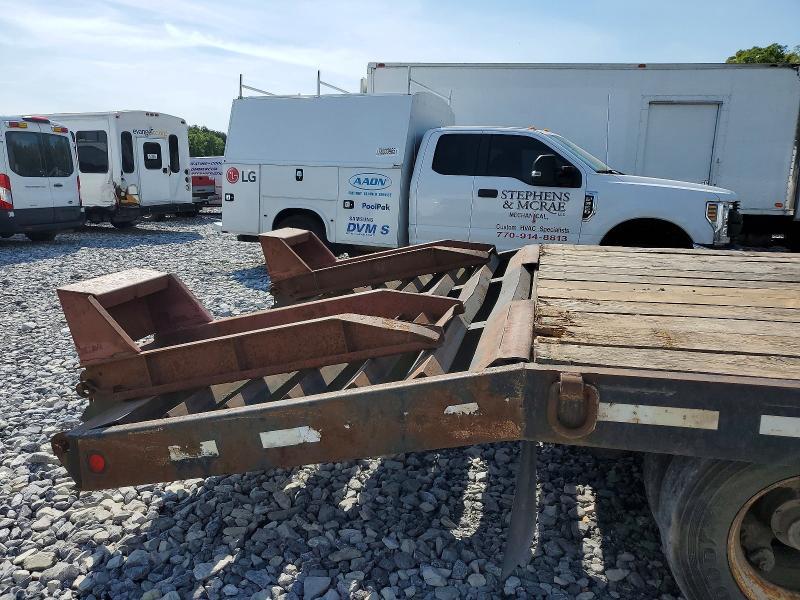 2004 Towmaster T-40 Equipment Trailer