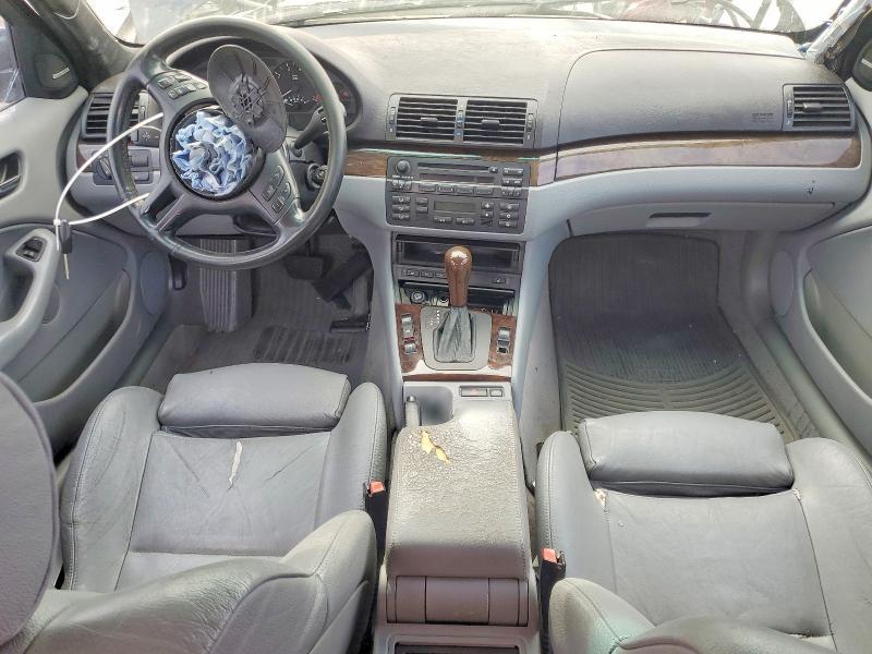 2004 BMW 325 i