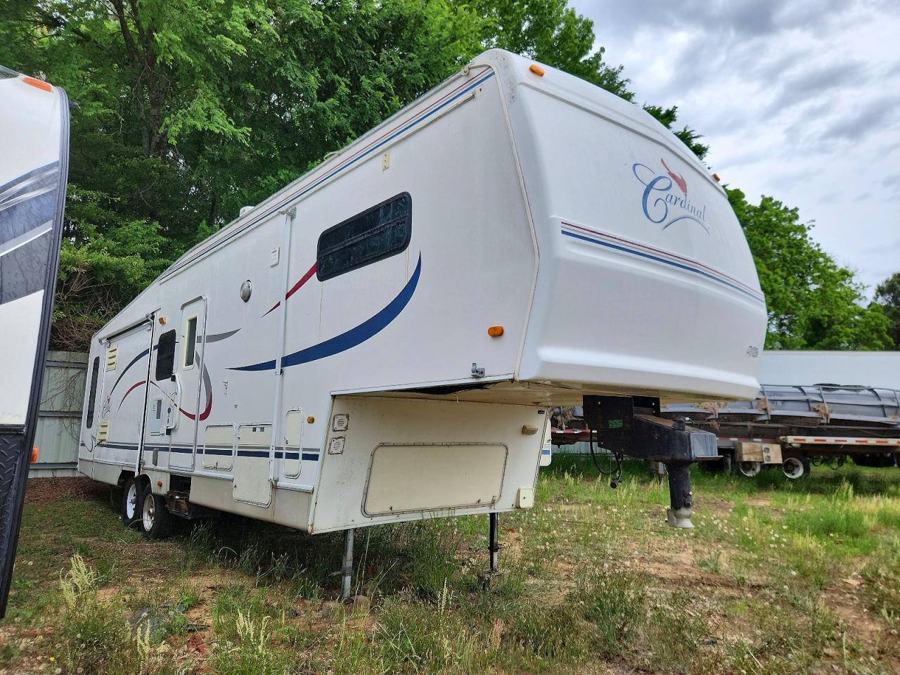 2000 Forest River Cardinal Camper