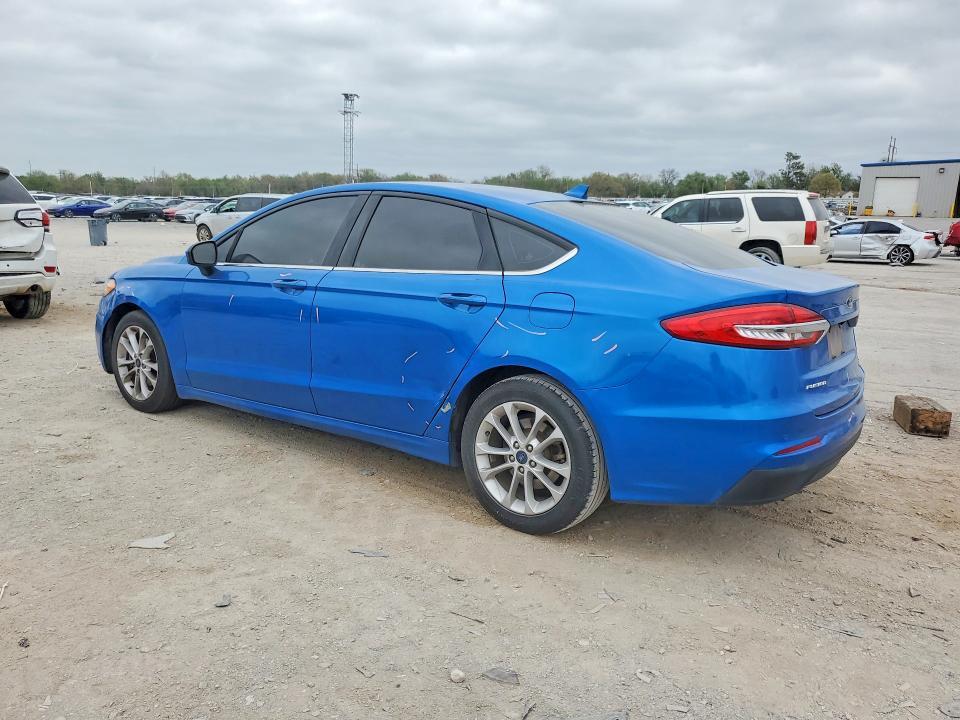 2020 Ford Fusion se