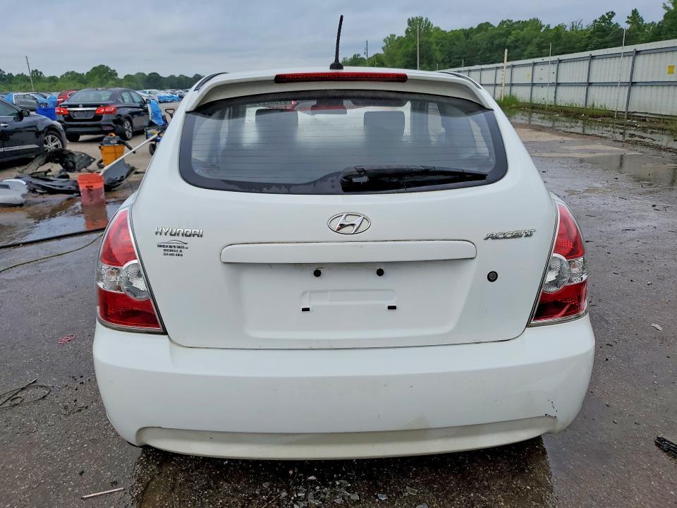 2010 Hyundai Accent gs