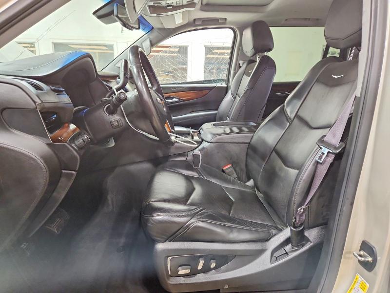 2015 Cadillac Escalade Luxury