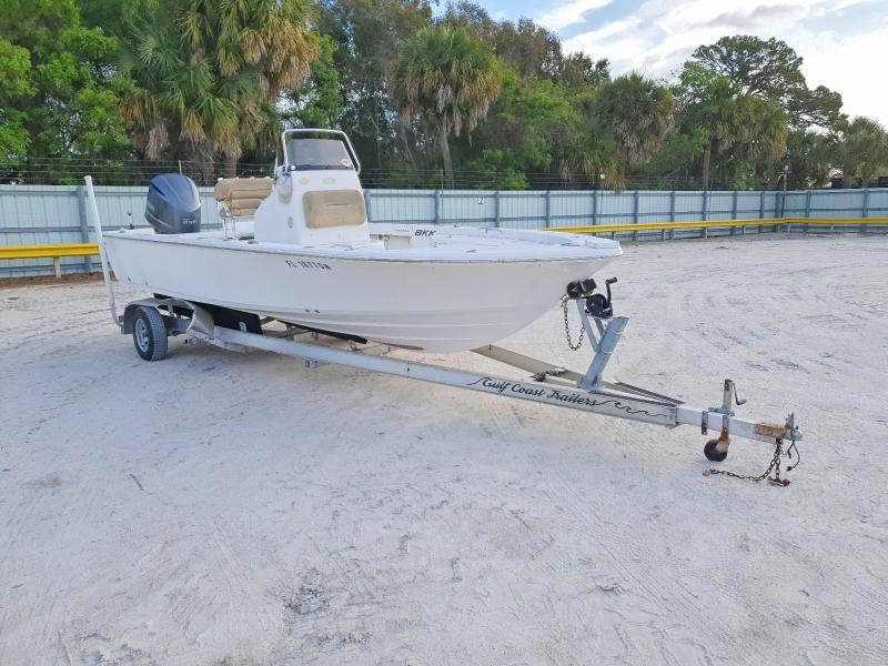 2020 Sportsmen 2020 Sportsman Masters 227 Bay Boat-Boat