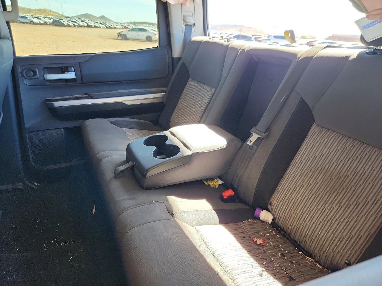 2017 Toyota Tundra SR5