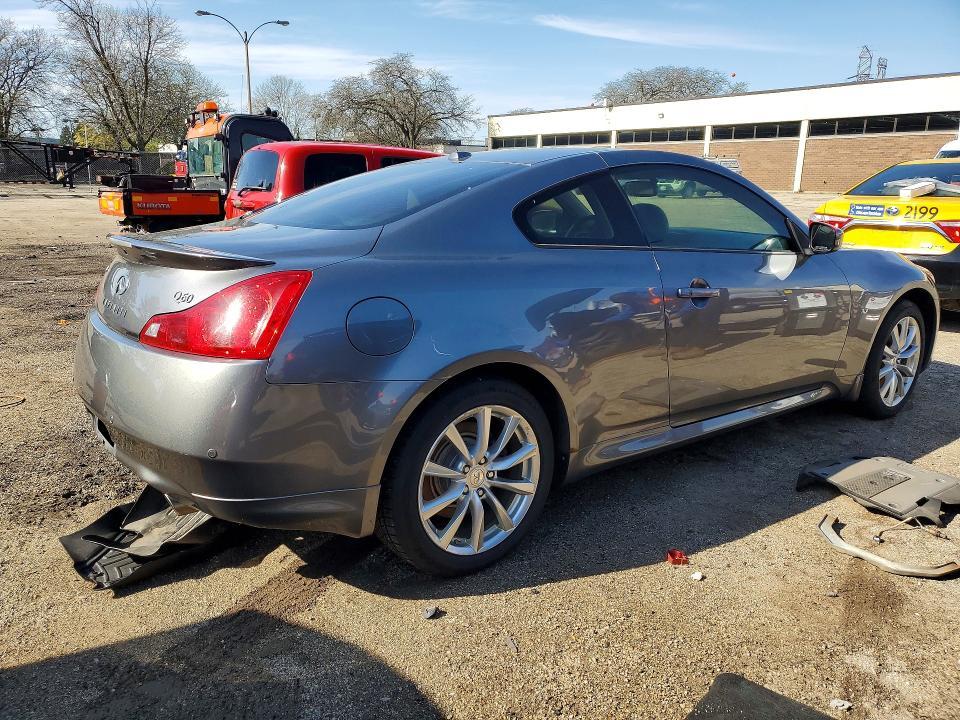 2014 Infiniti Q60 Coupe Base