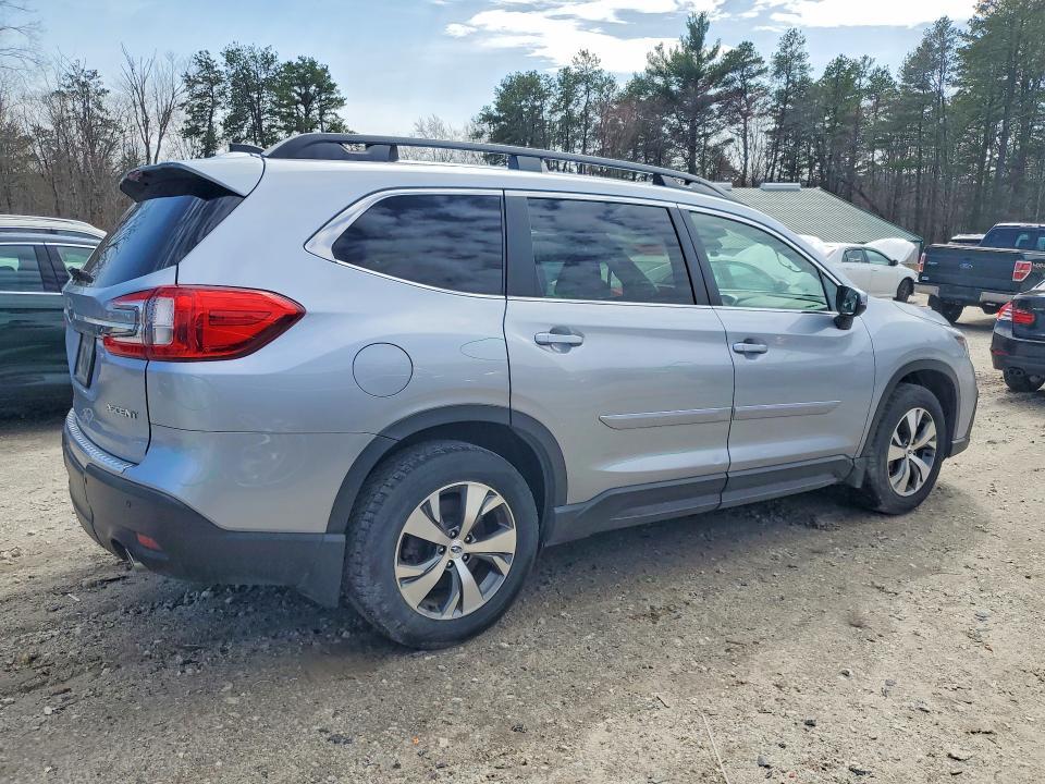 2023 Subaru Ascent Premium