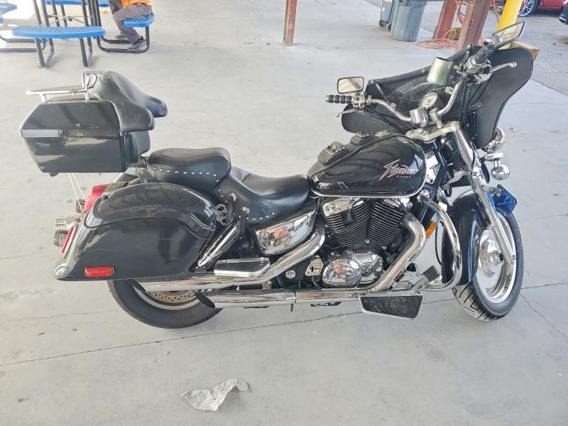 2000 Honda VT1100 C2