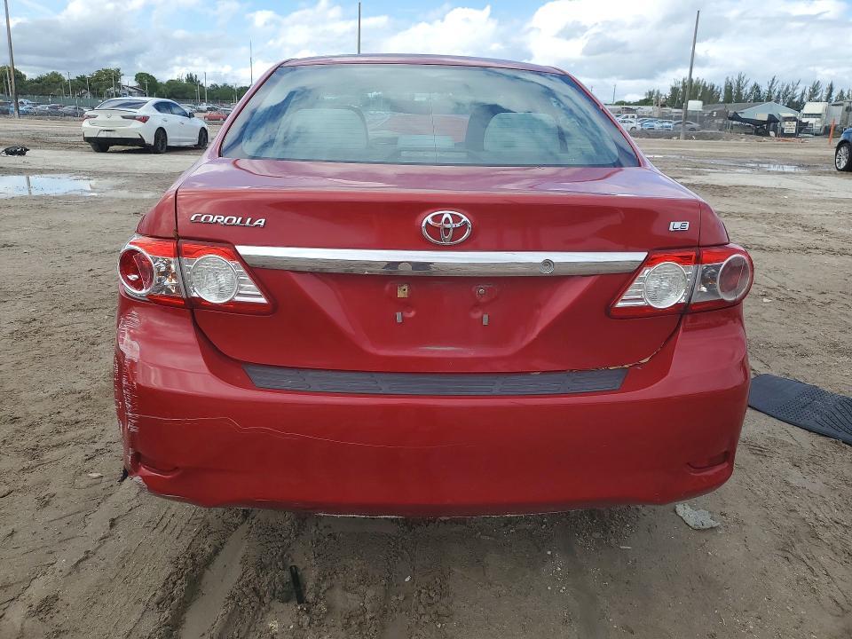 2013 Toyota Corolla le