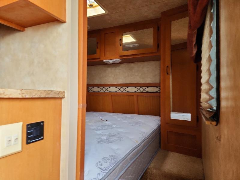 2009 KZ Durango Camper