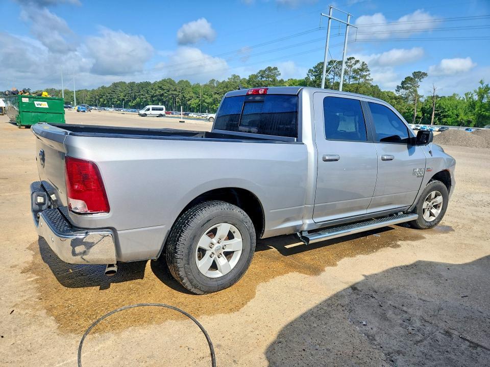 2020 Dodge RAM 1500 Classic SLT