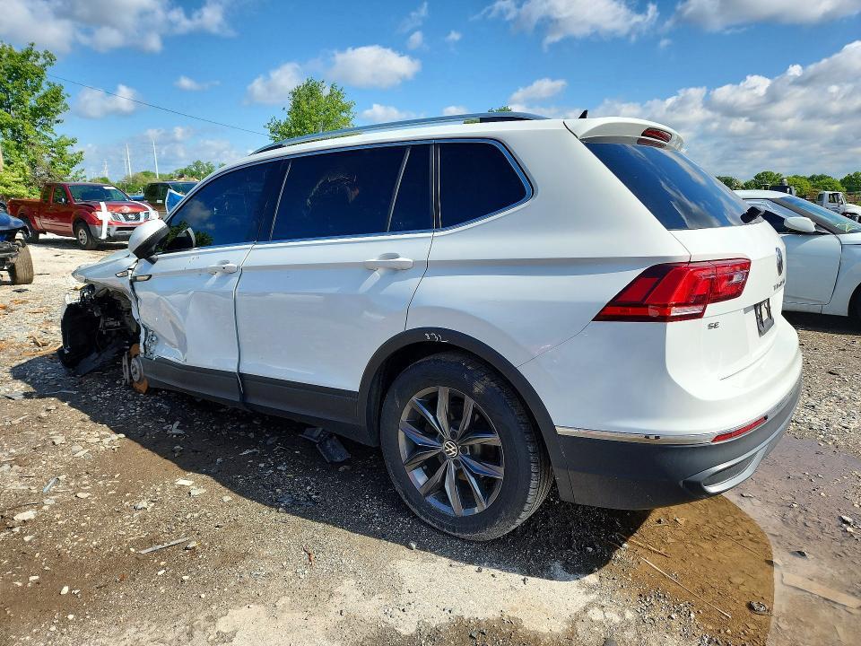 2022 Volkswagen Tiguan se