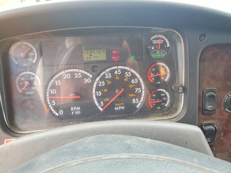 2014 Freightliner M2 106 Medium Duty