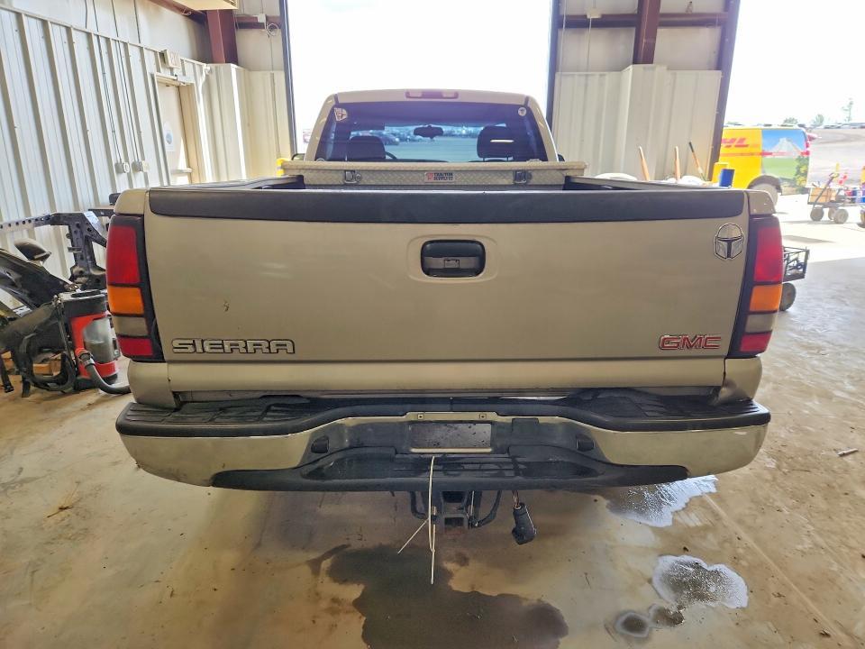2004 GMC New Sierra C1500