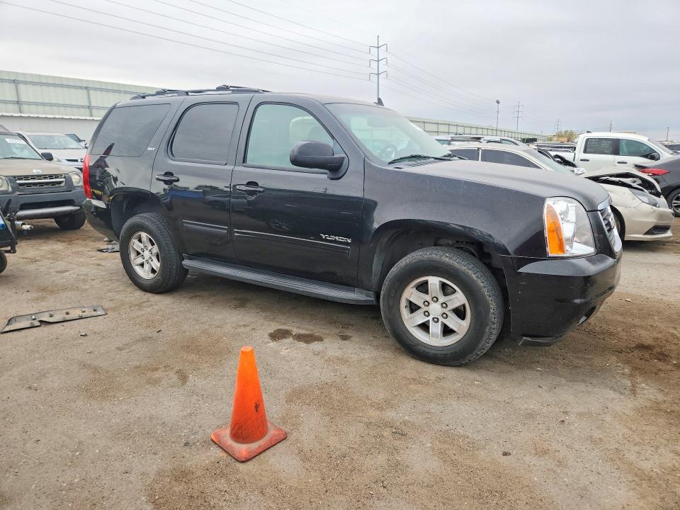 2011 GMC Yukon slt