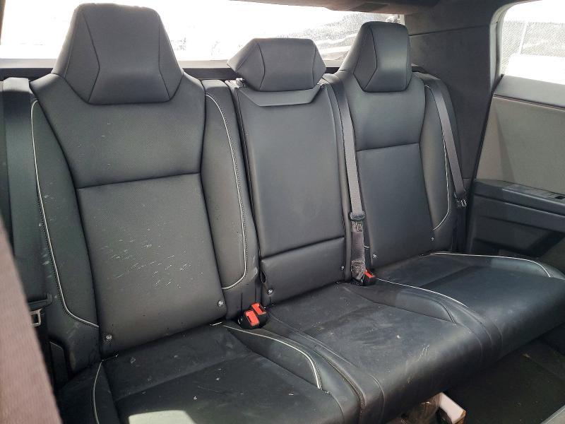 2024 Tesla Cybertruck