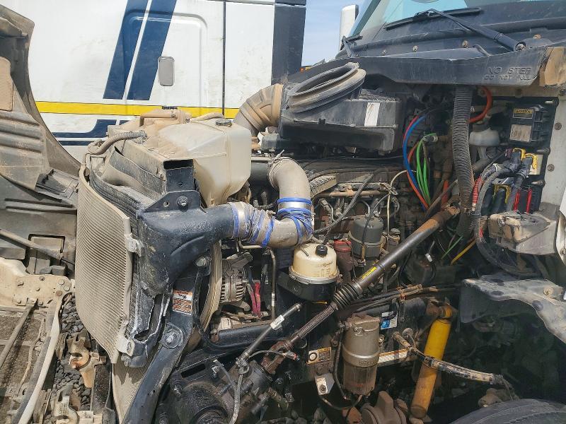 2018 Peterbilt 579 Semi Truck