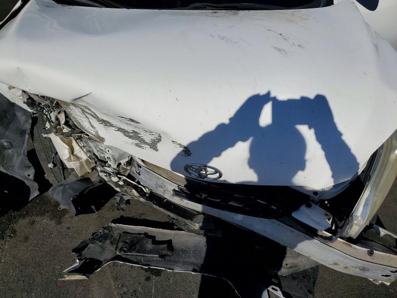 2010 Toyota Matrix Base