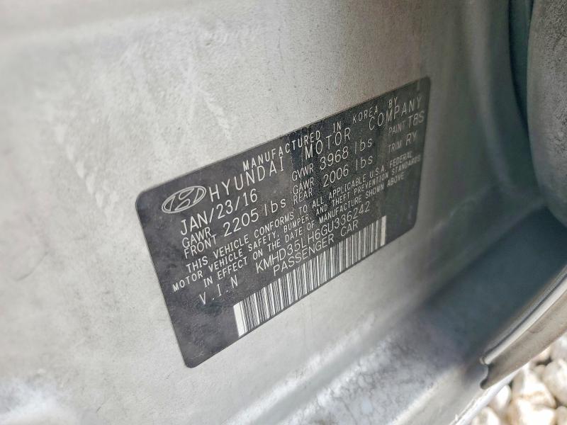 2016 Hyundai Elantra gt Base