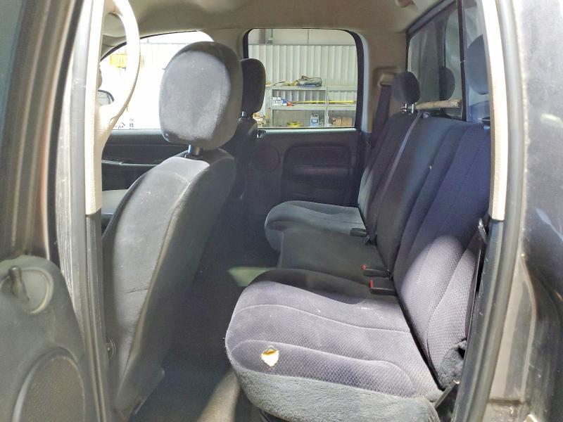 2004 Dodge RAM 1500 ST