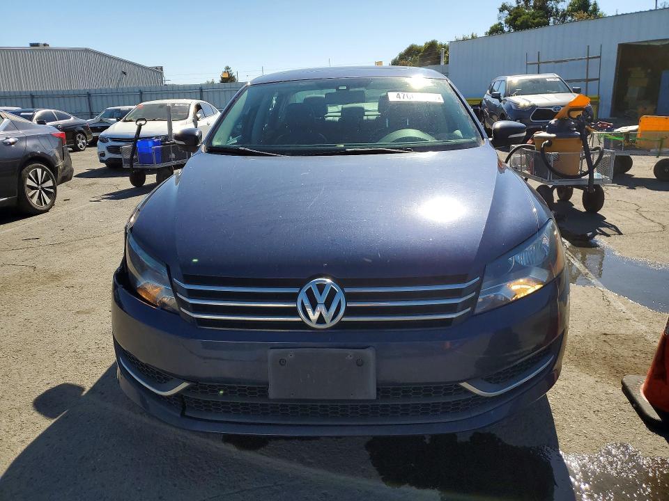 2013 Volkswagen Passat se
