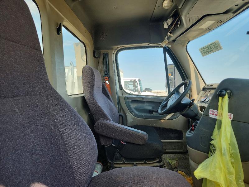 2020 Freightliner Cascadia 125 Semi Truck