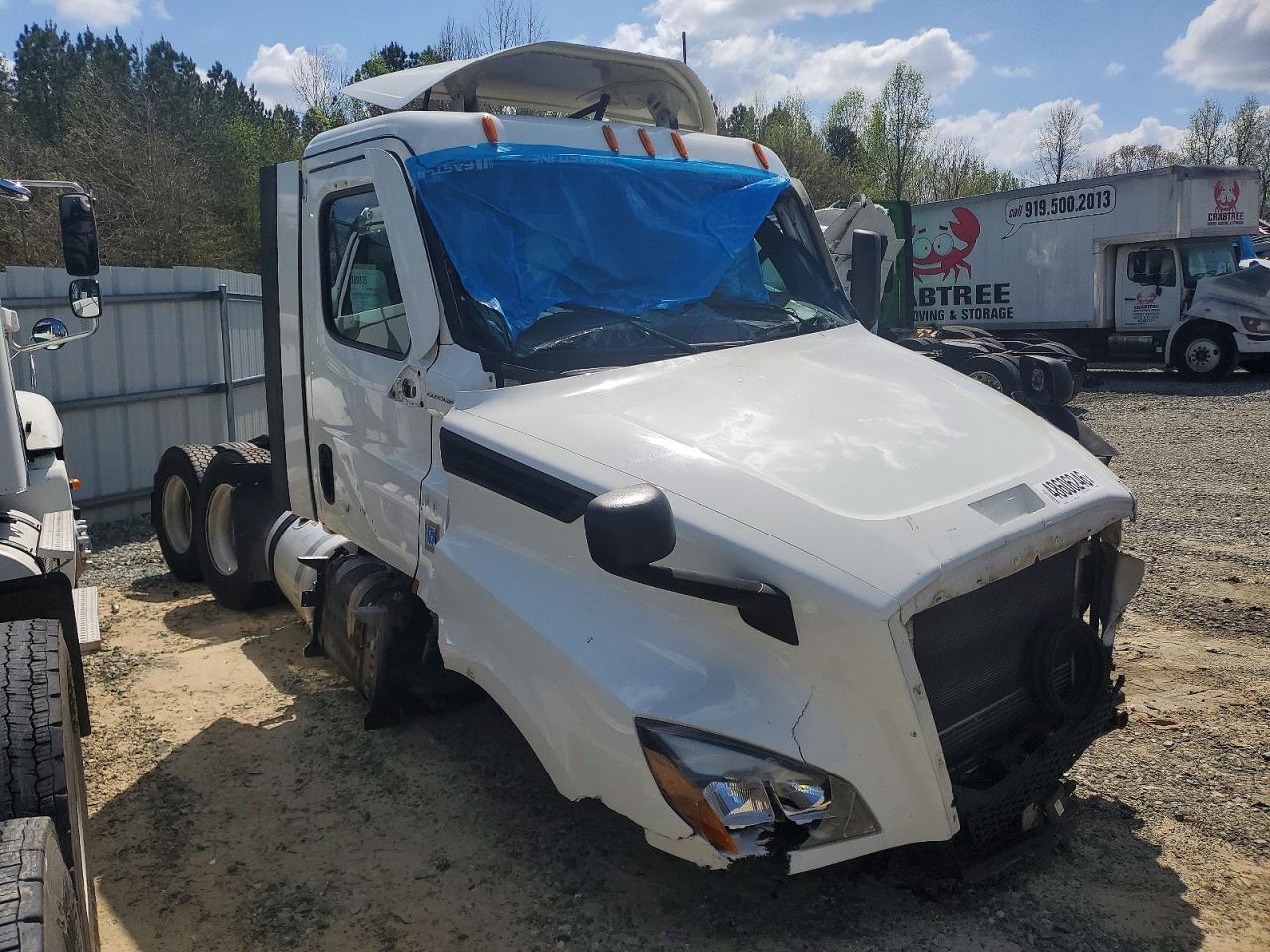 2022 Freigliner 2022 Freightliner Cascadia 126 Semi Truck
