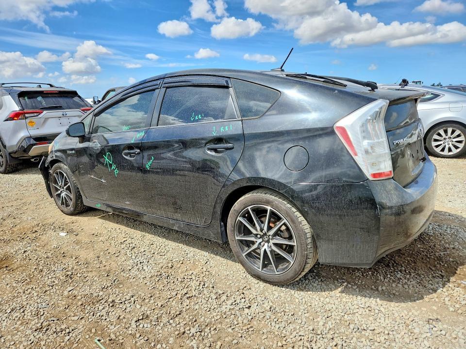 2010 Toyota Prius iii