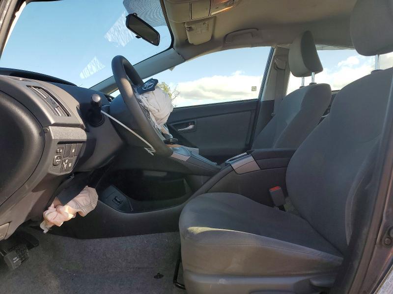 2014 Toyota Prius Plug-in Hybrid Base