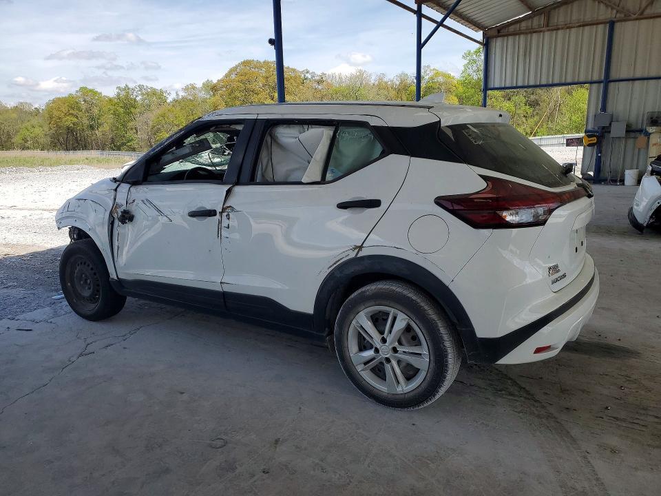 2023 Nissan Kicks s