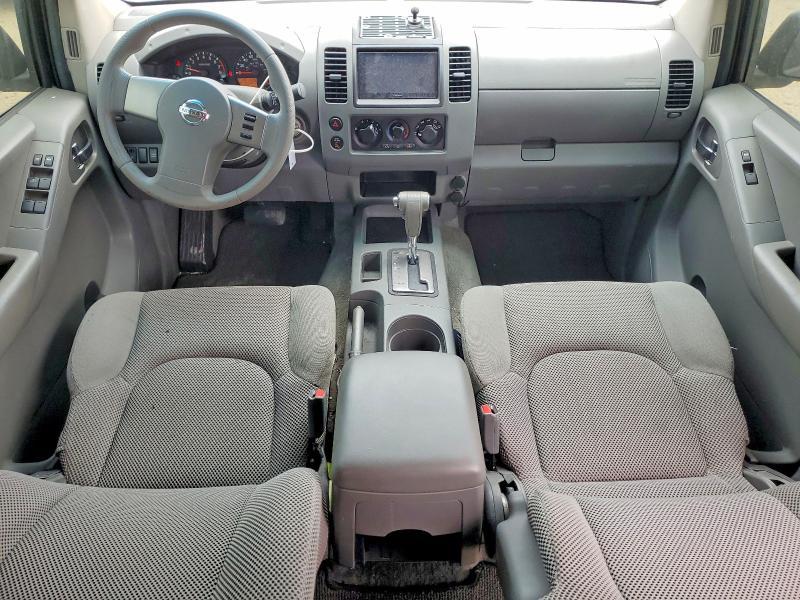 2005 Nissan Frontier se