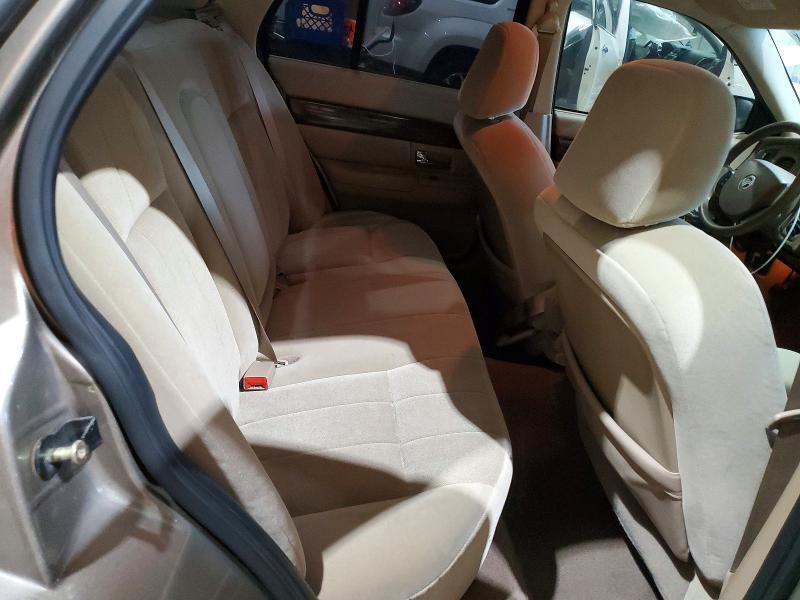 2005 Mercury Grand Marquis gs