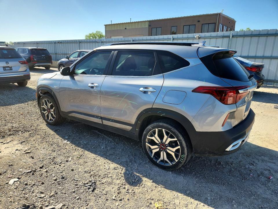 2022 KIA Seltos sx