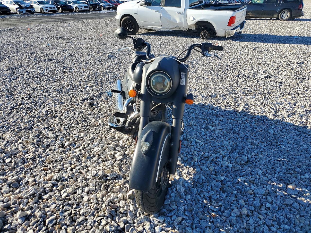 2016 Indian Motorcycle Co. Chief Dark Horse