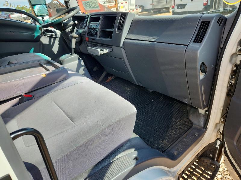 2016 Isuzu NPR Refrigerated BOX Truck