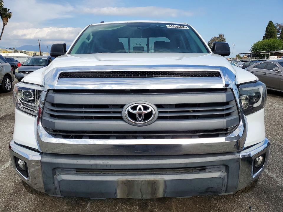 2014 Toyota Tundra SR5